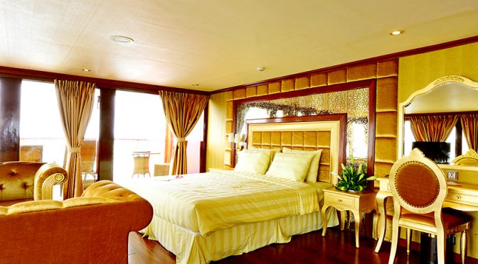 Golden Cruise Luxury room